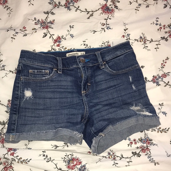 Abercrombie Kids Medium Wash Shorts - Picture 1 of 2
